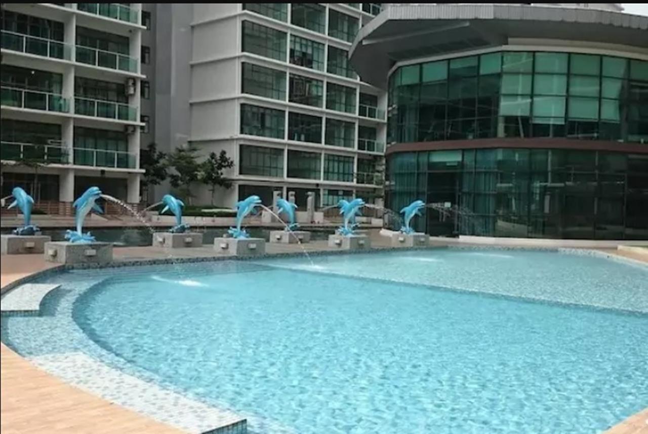 Palazio Service Apartment ยะโฮร์บาห์รู ภายนอก รูปภาพ